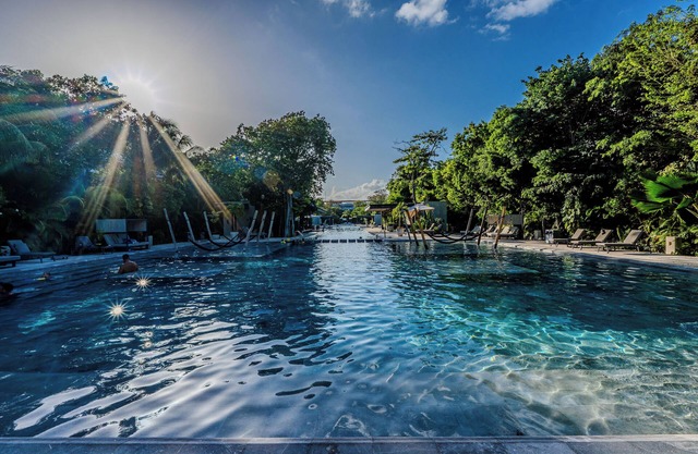 2BR GROUND floor: Golf, Pool, Hot tub, Big Gym, Beach Access LUX AWA Playacar