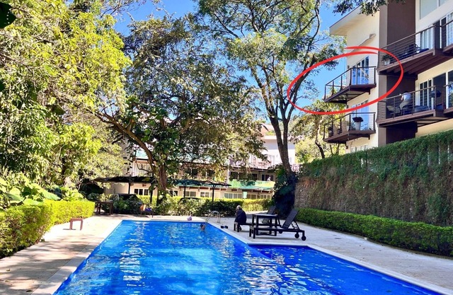 2BR + Loft with Stunning Views, Santa Ana - Temporary Rental