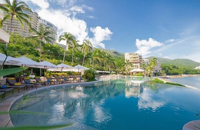 2BR Luxe Oceanview Villa at Garza Blanca, Puerto Vallarta