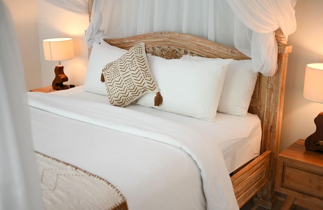 2Br Villa in Central Legian Fast Internet + Pool