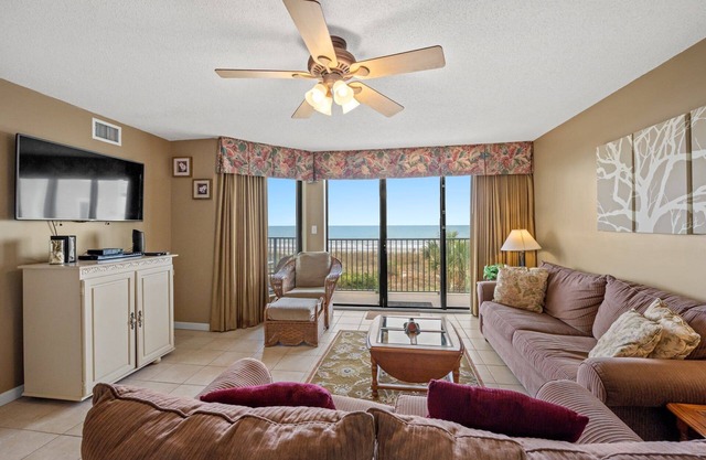 2nd Floor Beach Club III. Oceanfront Pools, Sundecks | Beach Club III - 2E