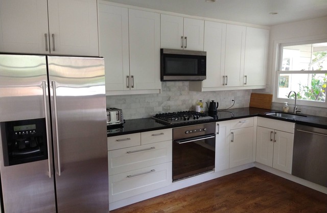 3 Bed 1.5 Bath House in the Belmont Hills