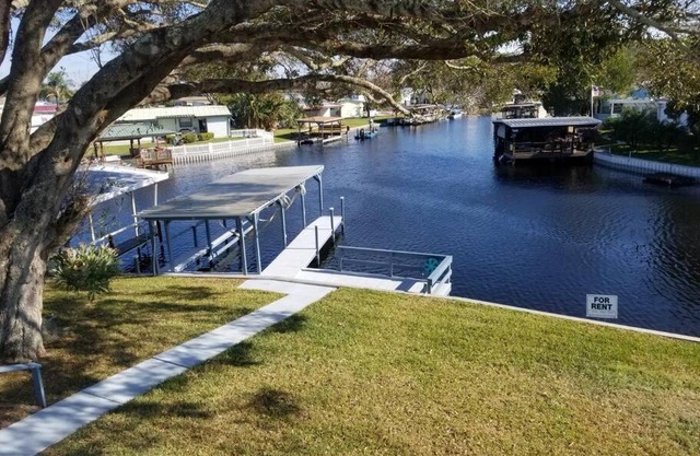 3 Bed, 2 Bath, Waterfront, Dock, Large Driveway