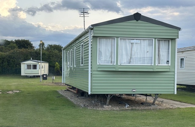 3-Bed Caravan near Mablethorpe