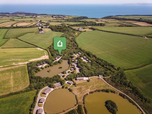 3 Bed in Clovelly 00366