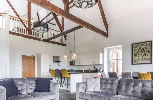 3 bedroom accommodation in Grange-over-Sands