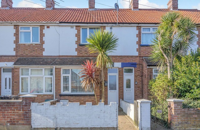 3 bedroom accommodation in Gorleston on Sea