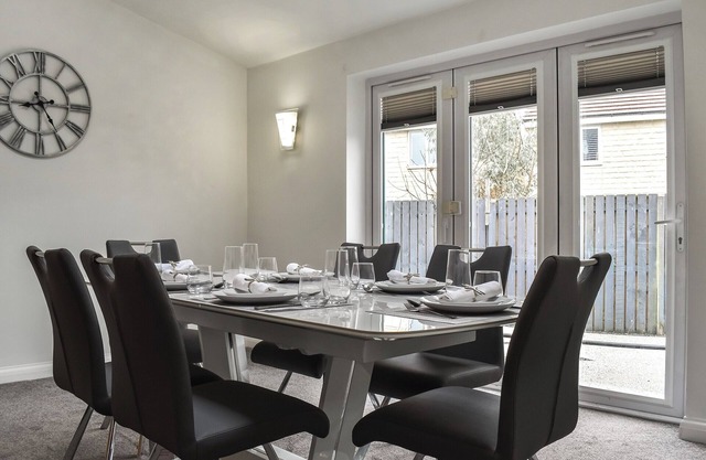 3 bedroom accommodation in Ingleby Barwick