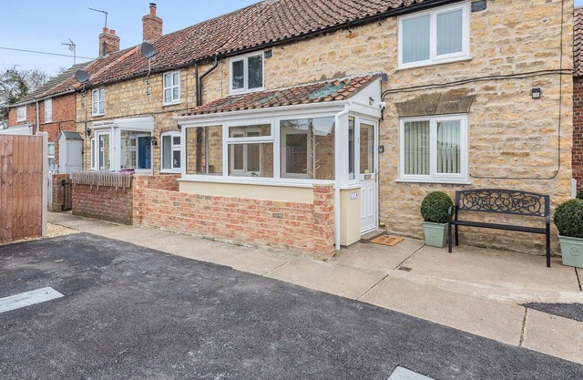 3 bedroom accommodation in Ingham, near Lincoln