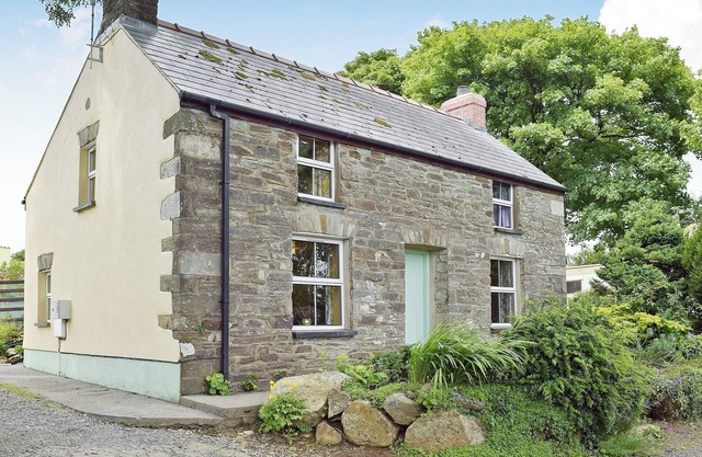 3 bedroom accommodation in near Narberth