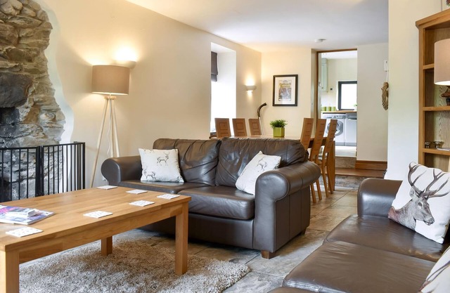 3 bedroom accommodation in Backbarrow, Near Ulverston