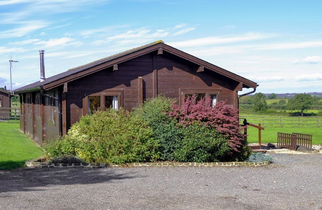 3 bedroom accommodation in Nomansland, near Tiverton