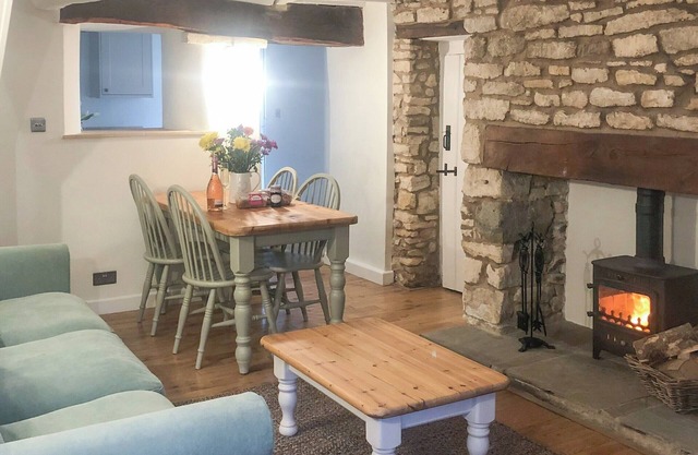 3 bedroom accommodation in Uley, near Dursley
