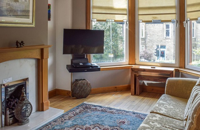 3 bedroom accommodation in Glasgow