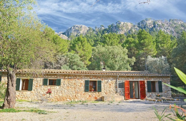 3 bedroom amazing home in Estellencs