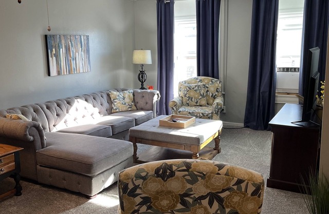 3 Bedroom Apartment Above a Bar in Downtown New Hampton
