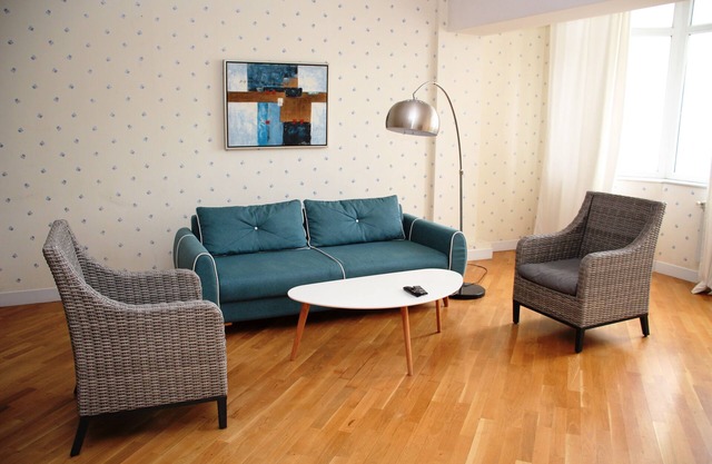 3 bedroom Apartment With Top View To Downtown Baku And Caspian Sea
