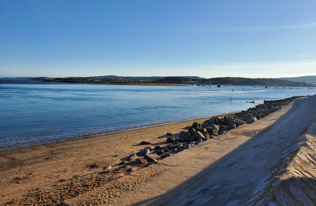 3 Bedroom Cottage - Hot Tub, Garden, Parking