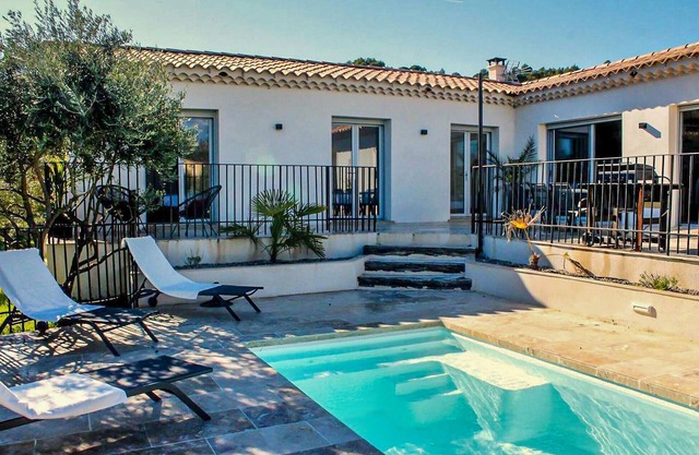 3 bedroom cozy home in Mormoiron