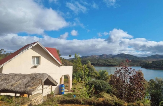 3-bedroom house for 6 people