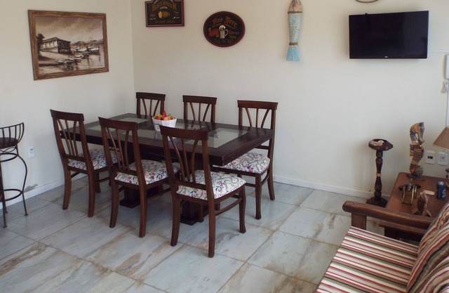 3 bedroom house in condominium with pool 3 blocks from the sea