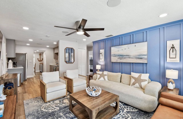 3-bedroom house in welcoming Ormond Beach walking distance from the beach