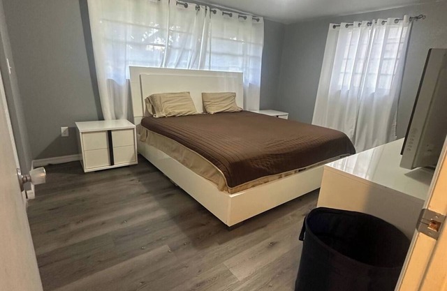 3-bedroom house in welcoming Zephyrhills with HVAC