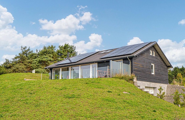 3 bedroom nice home in Ebeltoft