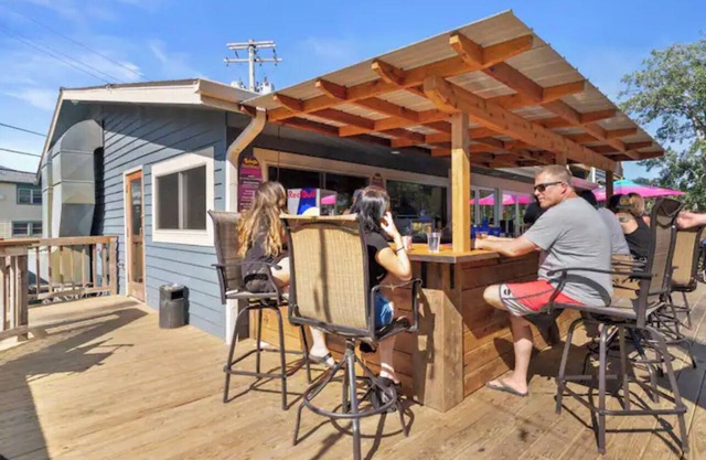 3 Bedroom Okauchee Lake