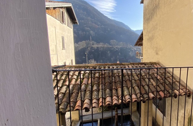 3 Bedrooms House - 2Km From Idro Lake, 25km From Garda Lake