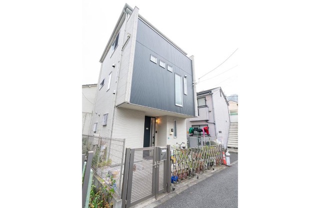 3 BR house 7 mins on foot from Otsuka on the Yamanote Line