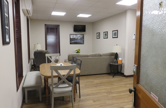3 BR w/kitchen, midpoint of Redbank Valley Trails, New Bethlehem off SR28/66