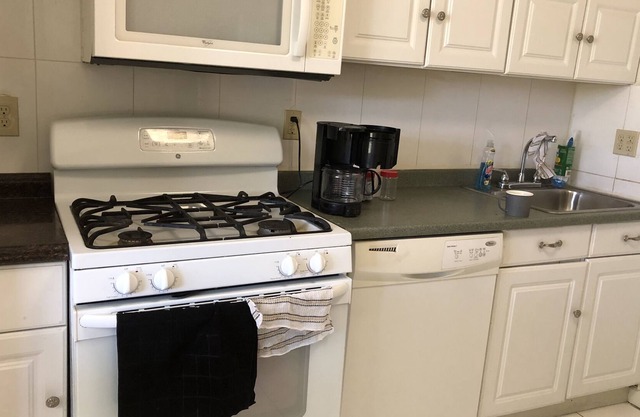 3/F unit Highland Park Pittsburgh