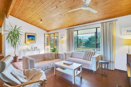 3 Seagull - BYO Linen - Beachfront Sand Dunes