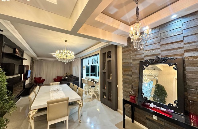 3 Suítes Próximo ao Mar! Apartamento Luxuoso e Aconchegante