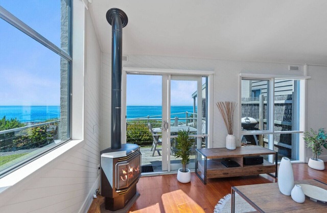 3 Whitecrest Resort - Pool & Amazing Ocean Views