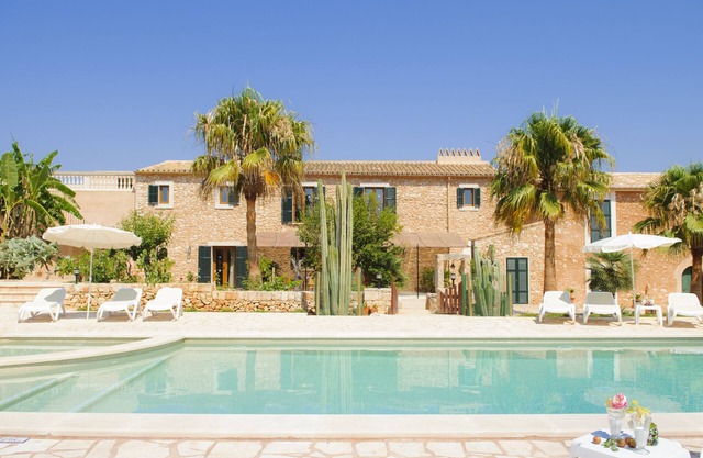 300 Jahre Altes Anwesen Nahe der Cala Mondrago für 14-16 Personen