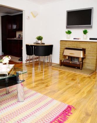 33SM Dreams Unlimited Serviced Accommodation- Staines - Heathrow