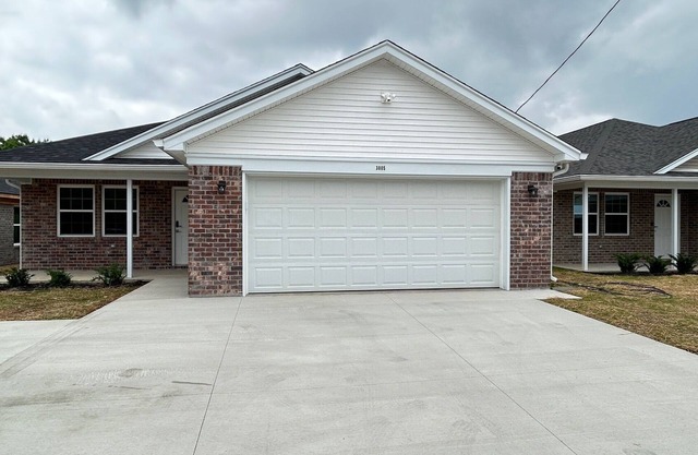 3805 Hamburg pike,New Home 2025, perfect for a family ,With a Jacuzzi hot tub,