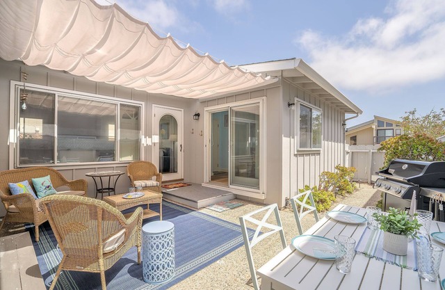 3853 Ocean Spray - One Block to the Beach