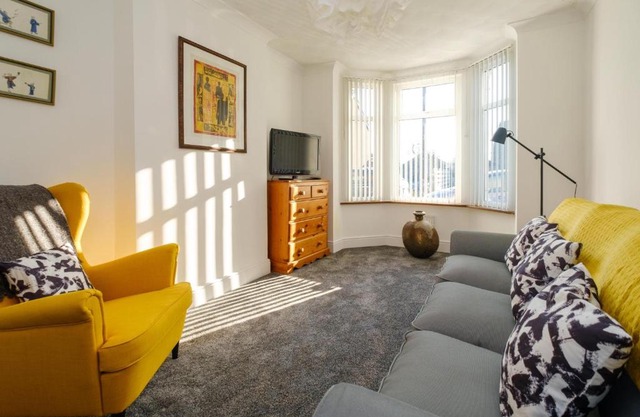 39 Carr Avenue - Aldeburgh Coastal Cottages