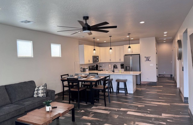 3bd/3ba home centrally located between Horseshoe Bend and Antelope Canyon.