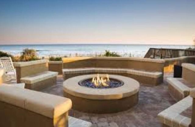 3Bed/2Bath Deluxe Unit, Ocean Boulevard!