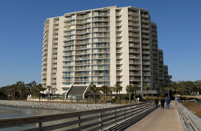 3BR/2BA South Tower 6th Floor-Oceanfront-Gorgeous View! Beach Locker!
