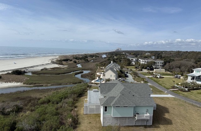 3BR/2BA Spectacular Southern View! Perfect for Families-Check Out Our Low Rates!