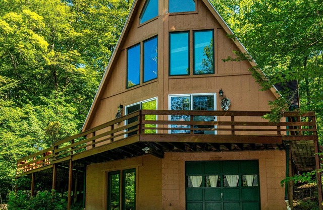 3BR, 2BA