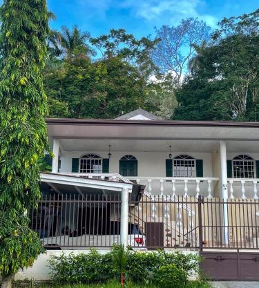 3BR Home in Ancon Hill - Urban Oasis