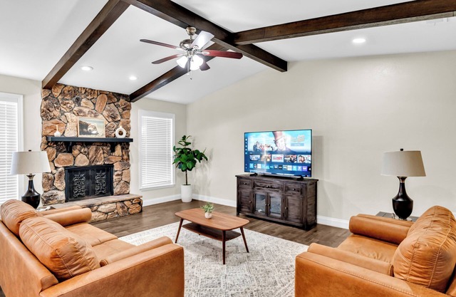 3BR in Epic Central Area near AT&T Cowboy Stadium - Dallas