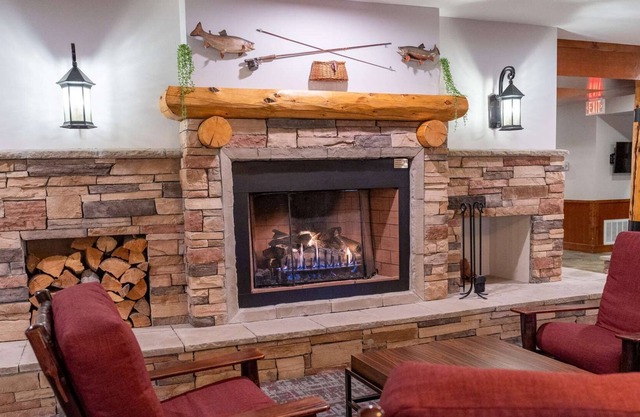 3BR in resort near west entrance to Yellowstone