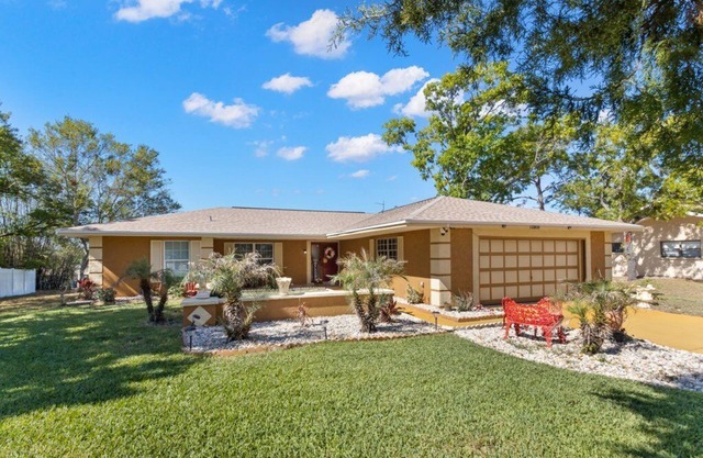 3BR Roman Oasis: Caesar's Place + Heated Pool